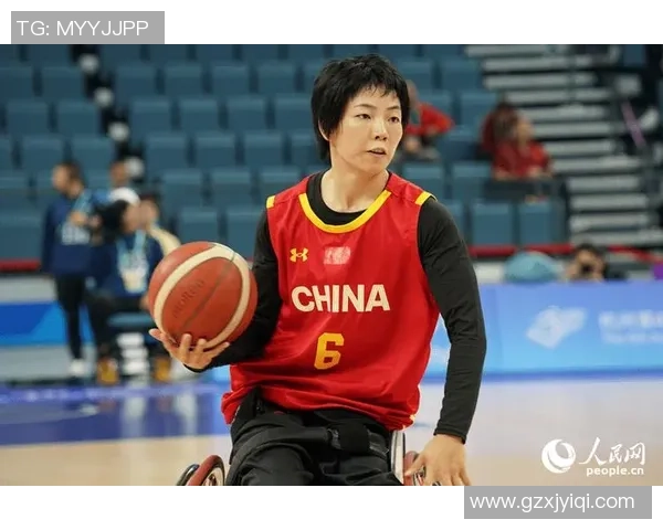 中国女子篮球队奋勇拼搏展现风采的精彩瞬间照片集锦